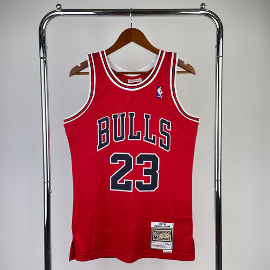 Michael Jordan Chicago Bulls Jersey - Retro Edition